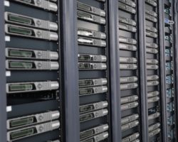 Prečo sa oplatí platený webhosting?